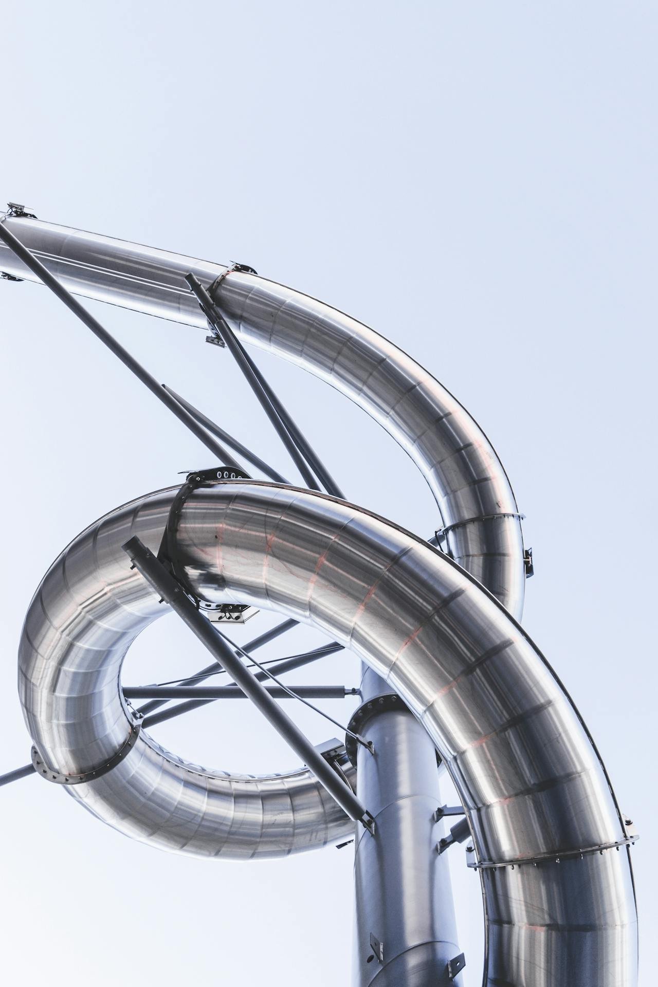 Wat houdt heat induction bending in?